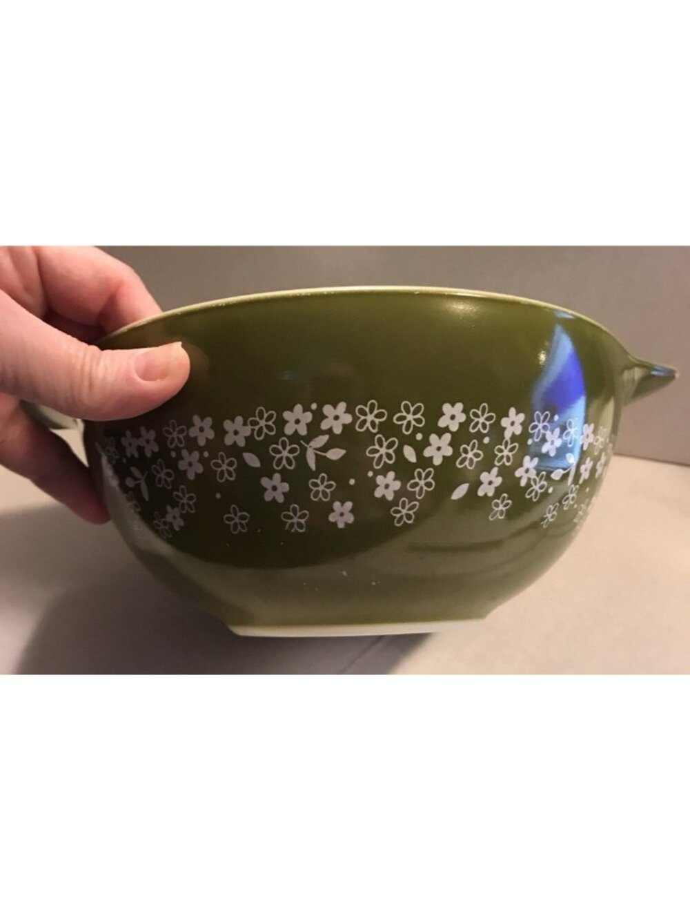 Pyrex 442 Spring Blossom Green Crazy Daisy Mixing Bowl 1.5 qt - VGUC for age